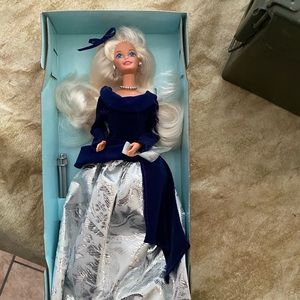 Winter velvet Barbie Avon never been out of box